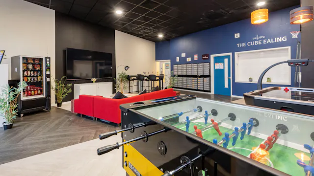 Large Twin Studio room image 1