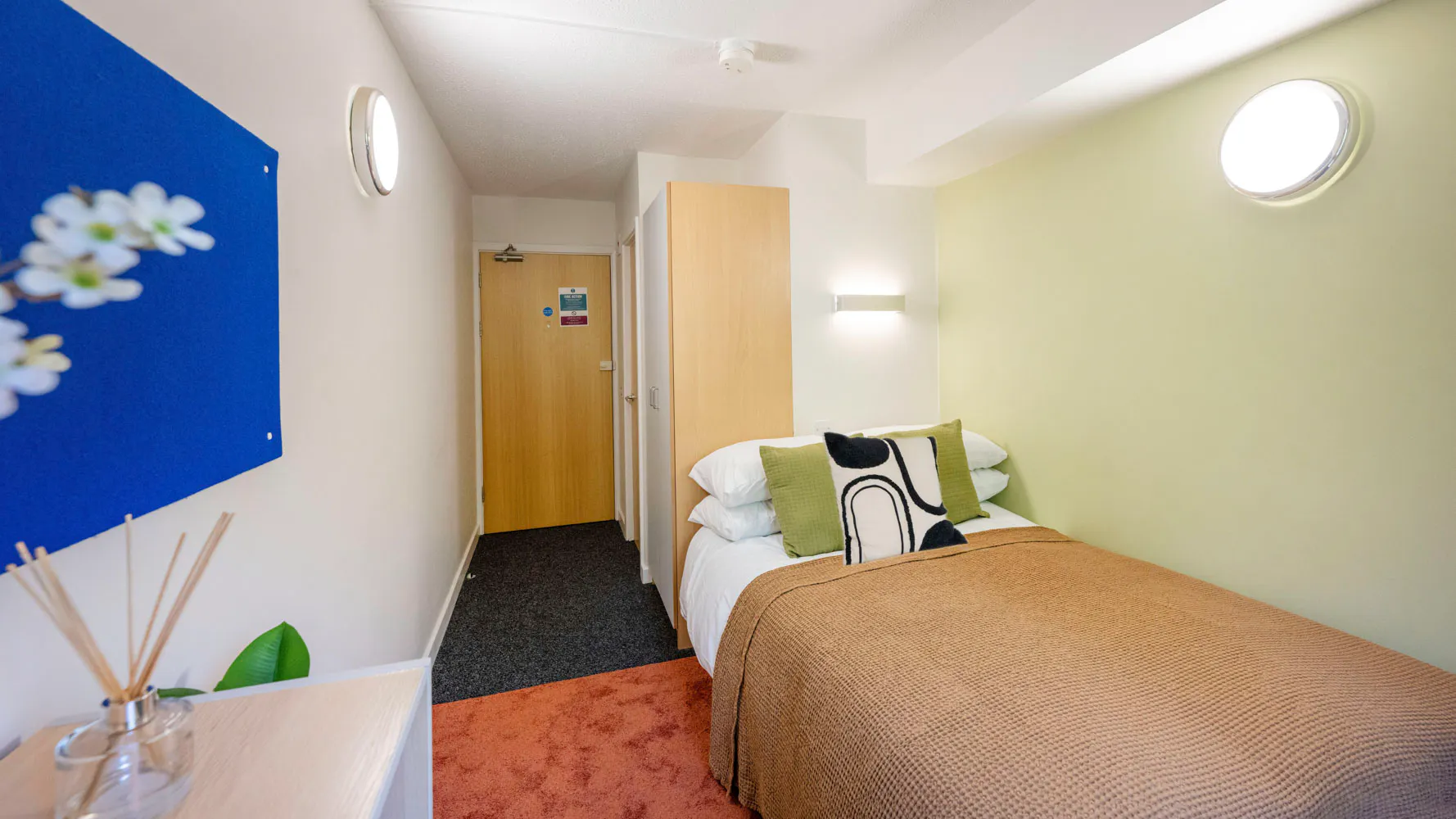 En-suite ROOM 4