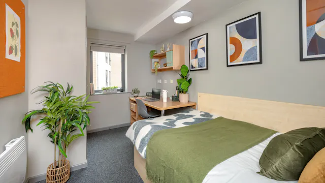 Classic Ensuite room image 1
