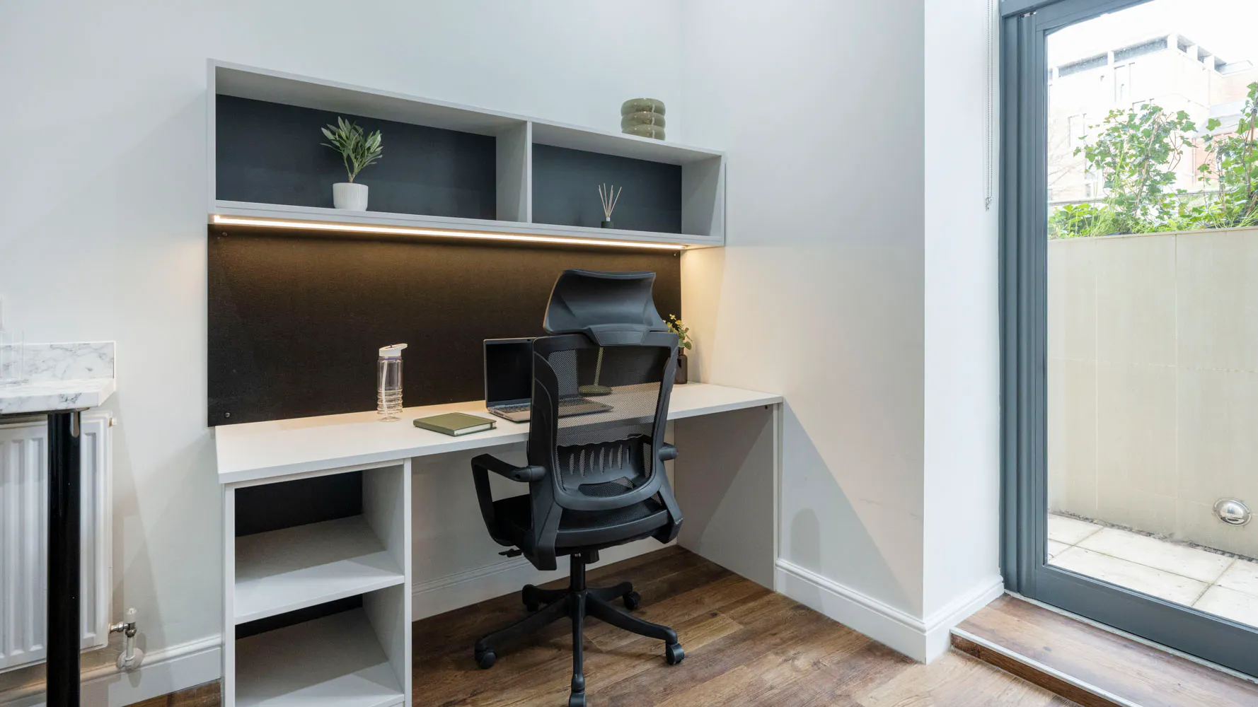 Mezzanine Superior Studio