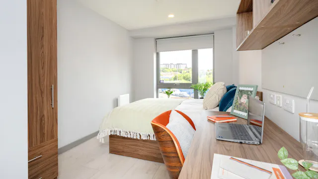 Classic Ensuite room image 2