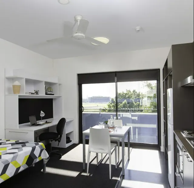 Studio Apartment Accessible room image 1