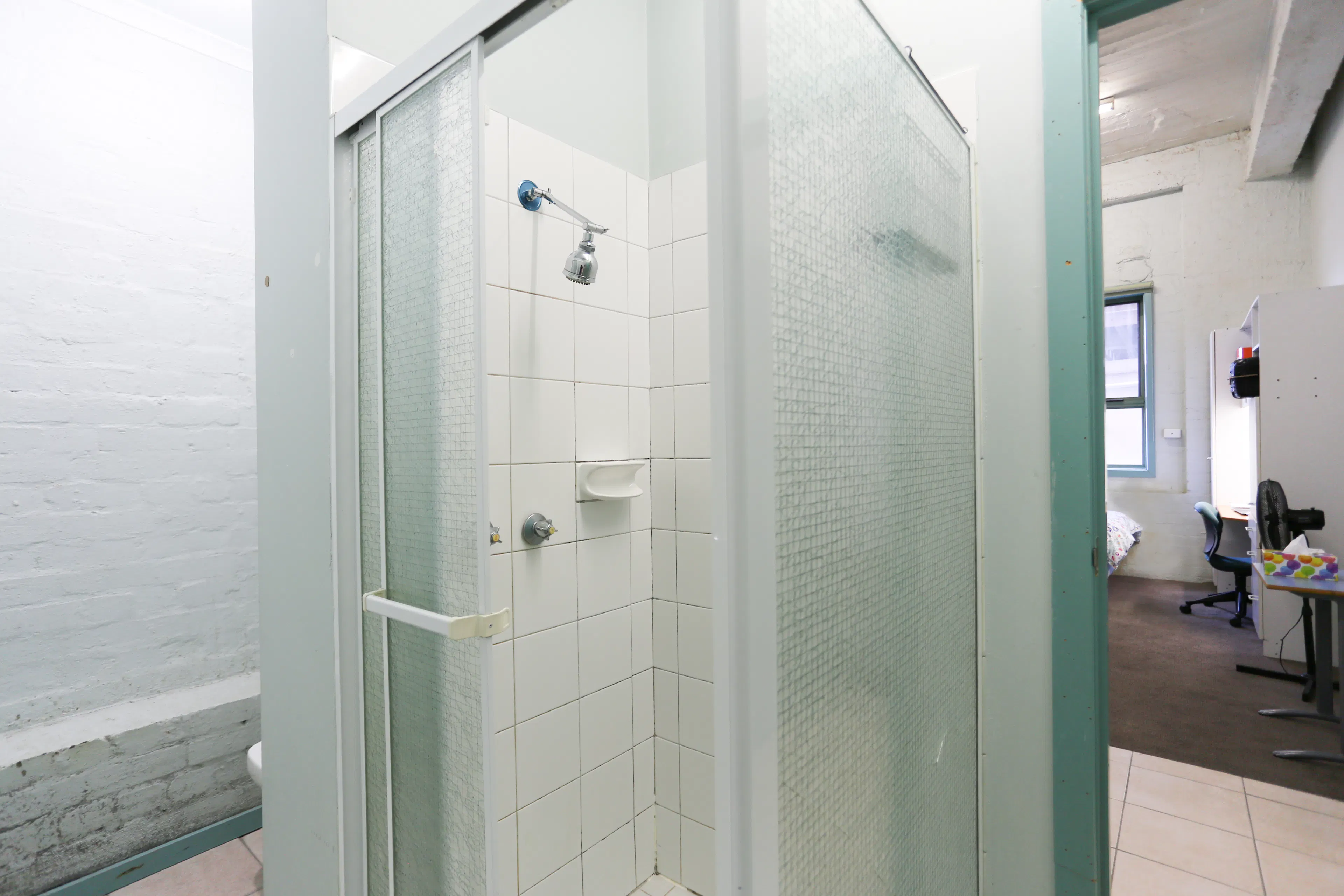 Studio Apartment BATHROOM 3