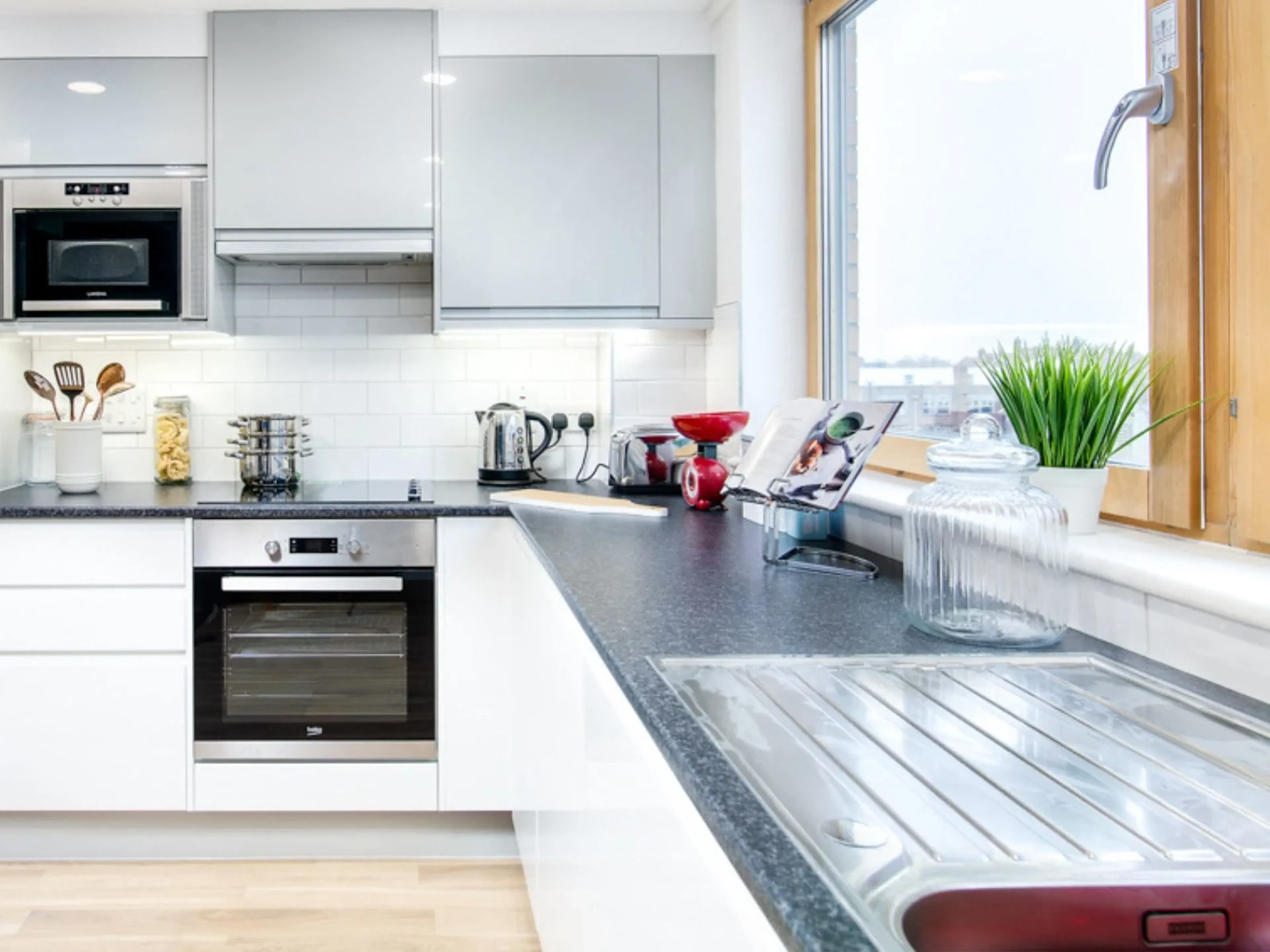 Premium Plus Studio KITCHEN 1