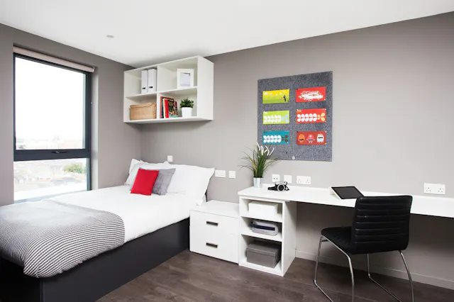Studio, Premium Range 1 room image 1