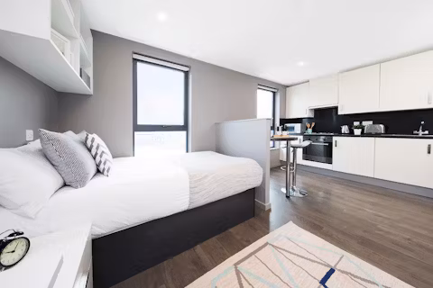 st-pancras-way-london-ROOM