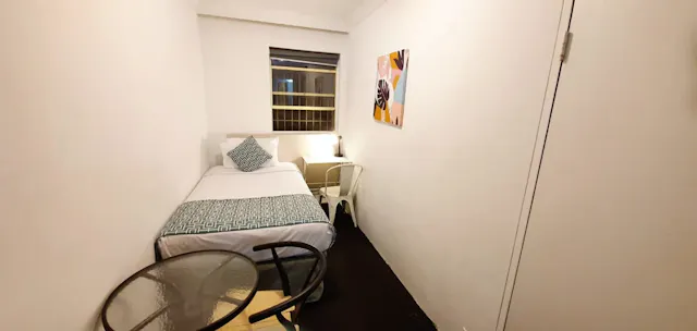 Single Room room image 1