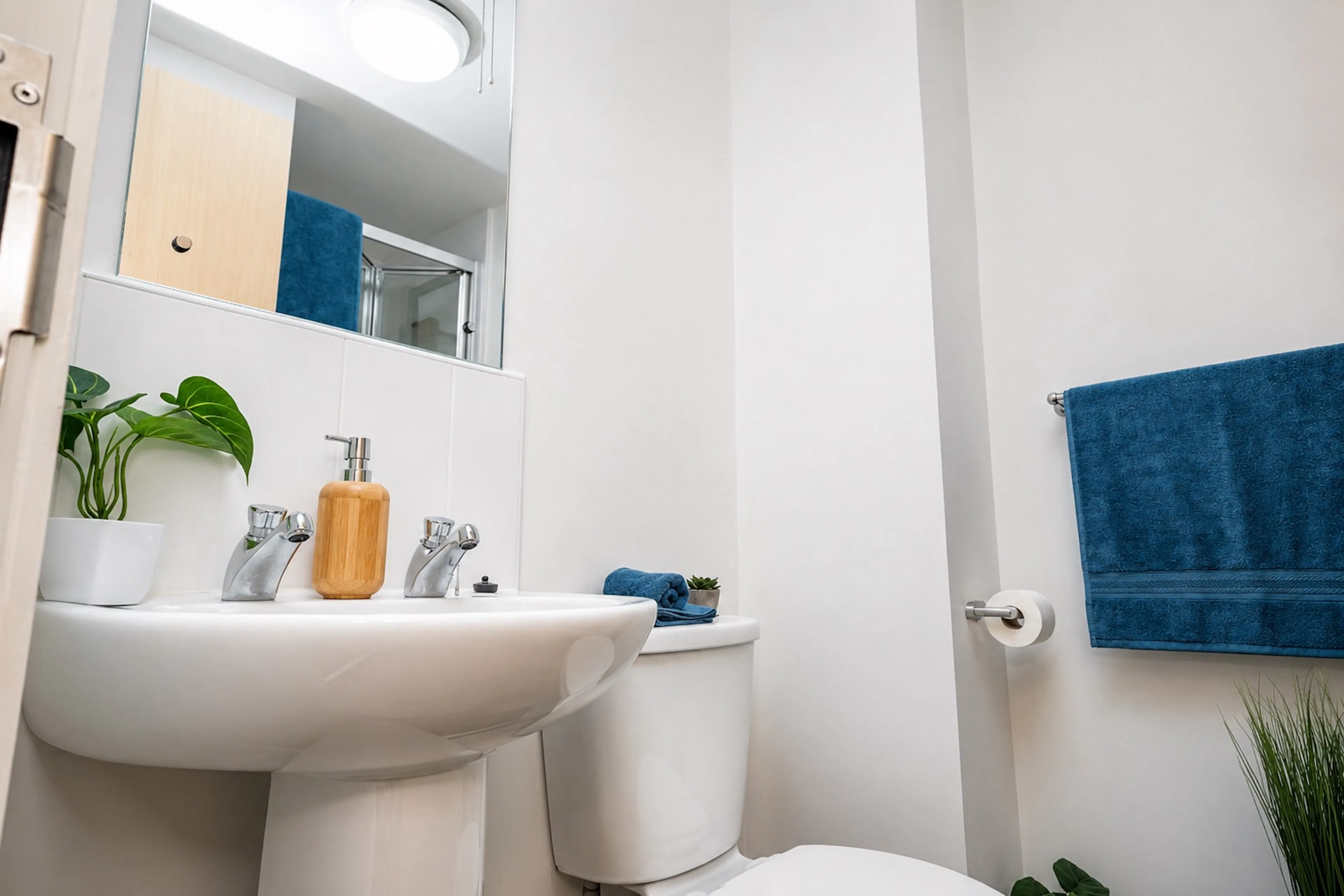 Studio Room BATHROOM 4