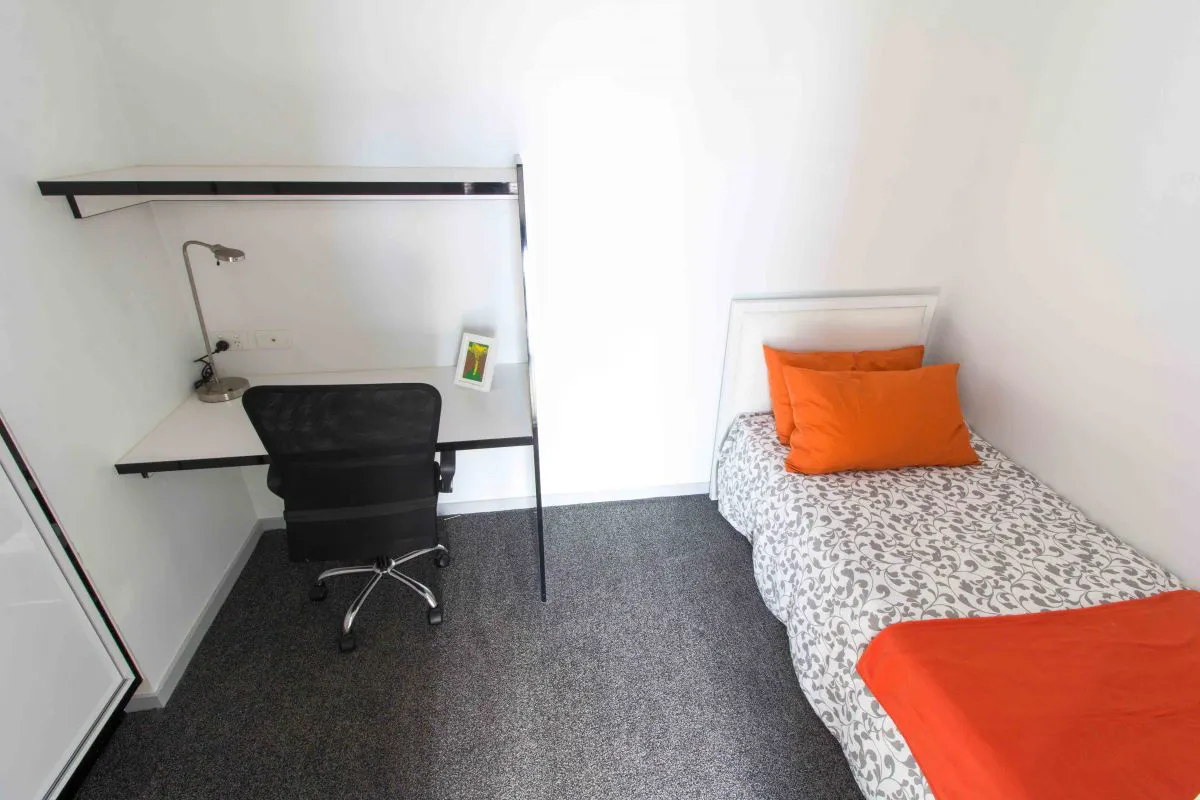 2 Bedroom style 2 ROOM 2