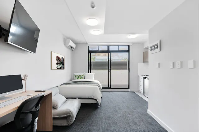 Superior Single Studio room image 1