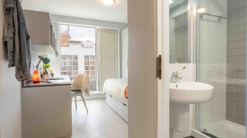 Silver Ensuite Plus