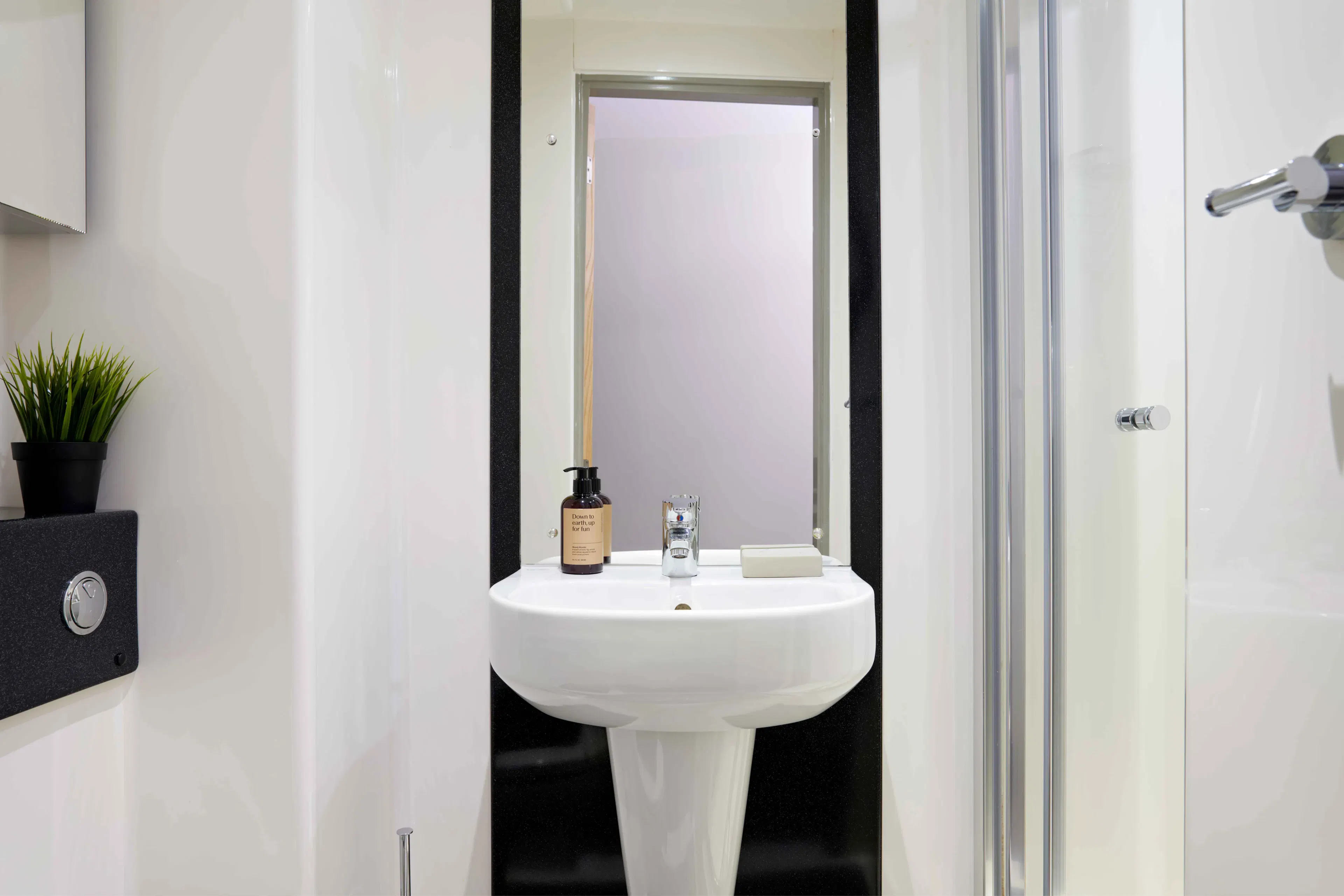 Bronze Ensuite - Single Occupancy ROOM 3