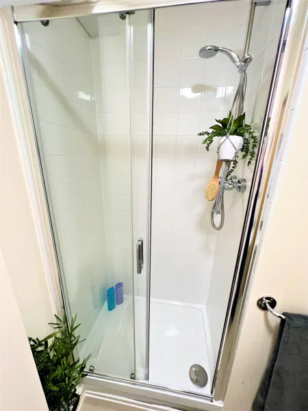 Ground Floor Deluxe En-suite