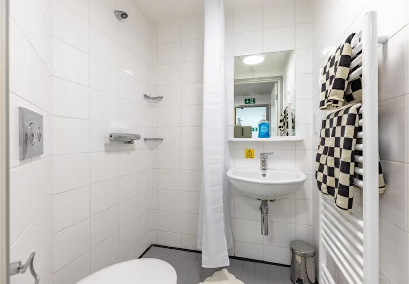 Classic Townhouse Room