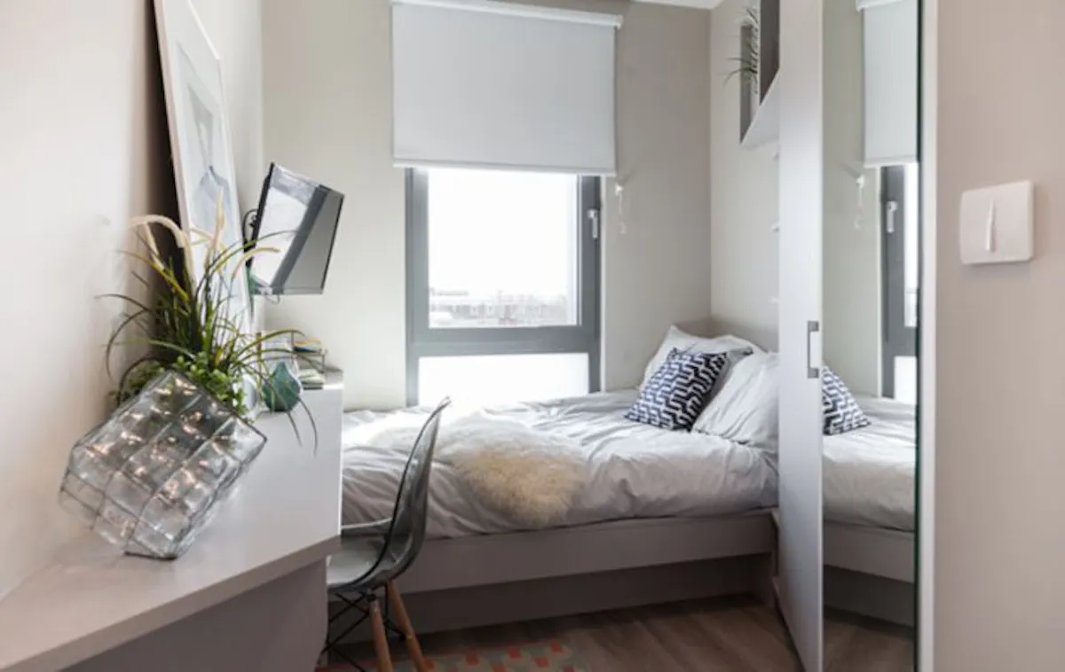 En-suite ROOM