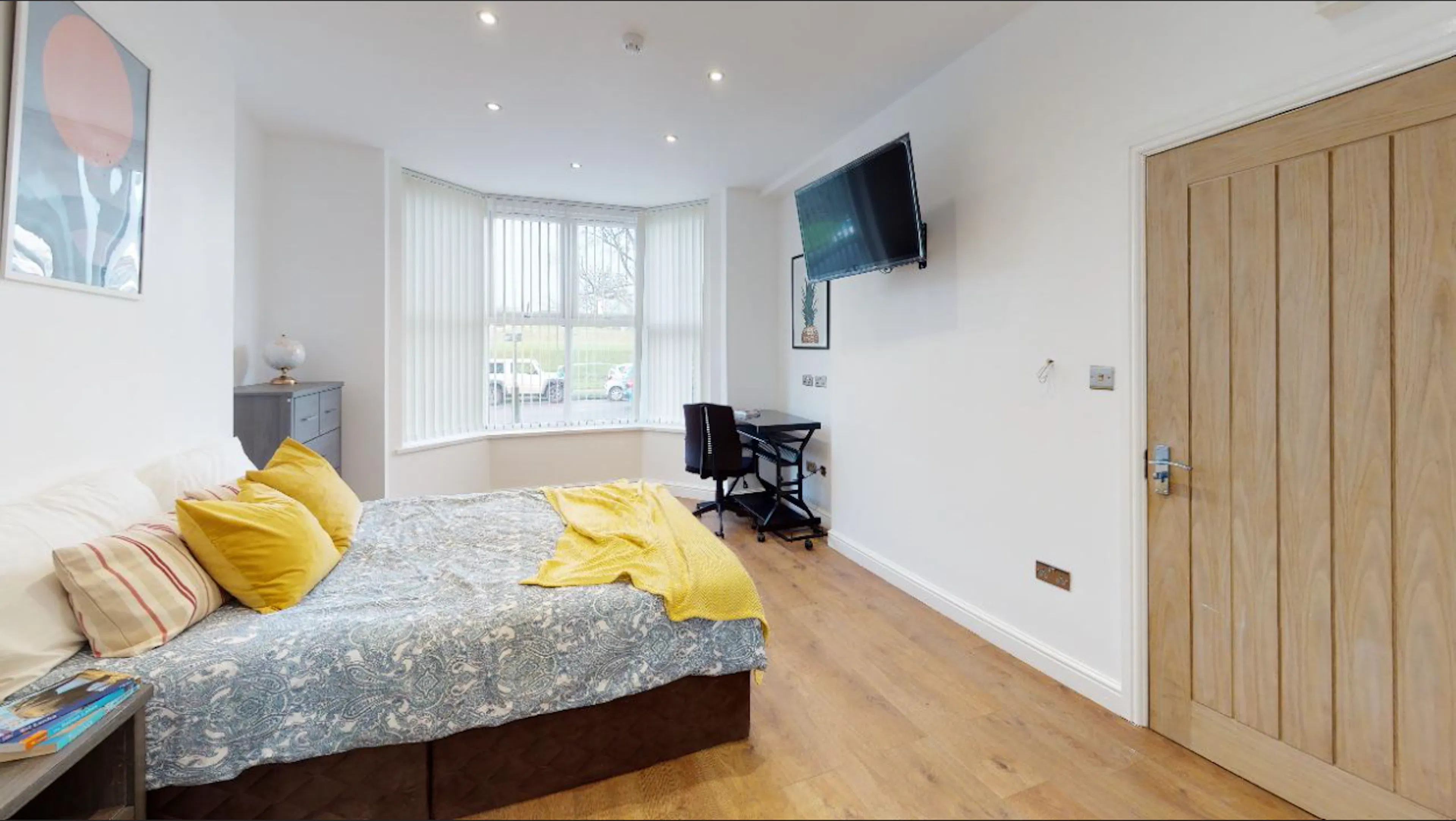 Studio Tier 2 ROOM 4