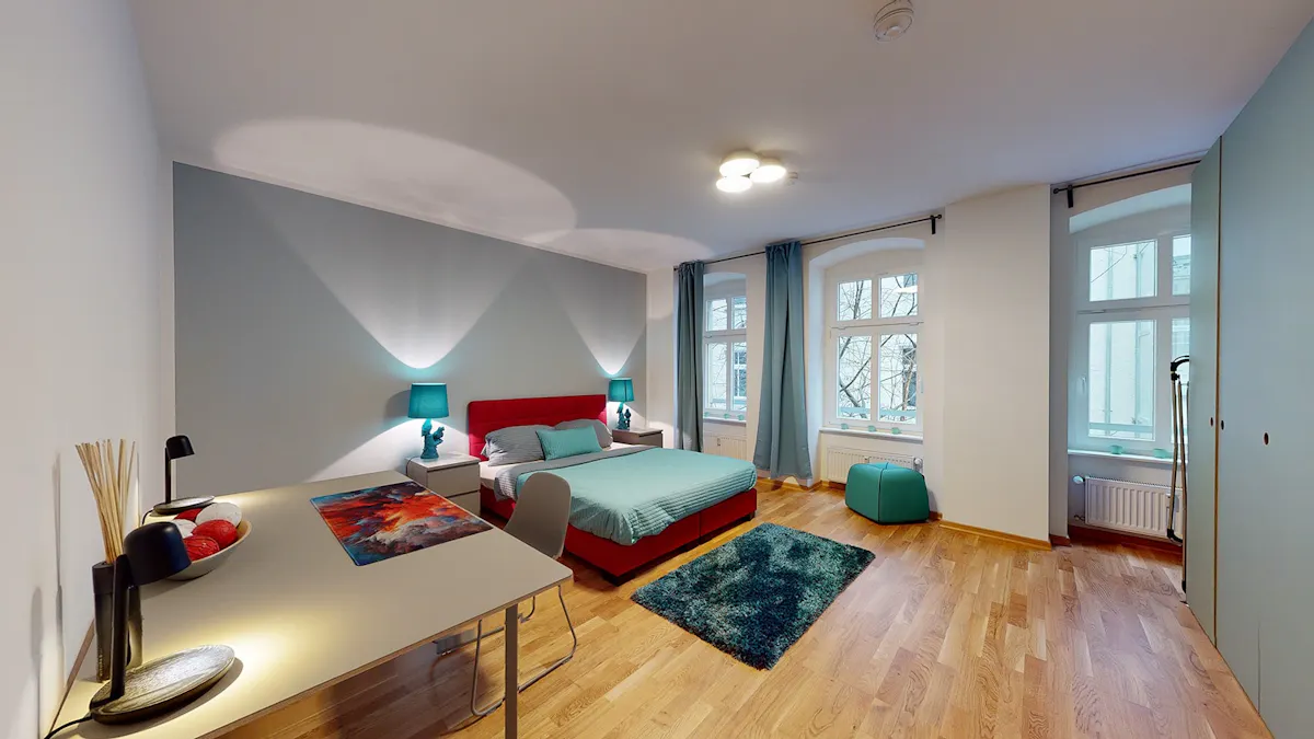 ROOM ROOM