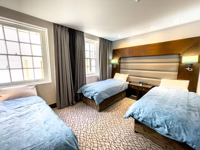 paddington-1-london-3 Bed Dormitory-1