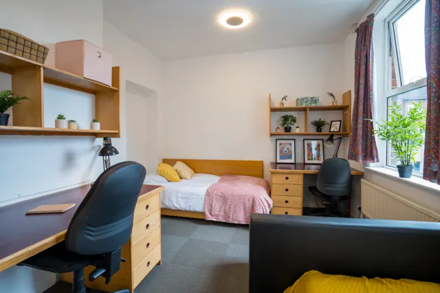 Twin Studio room image 1