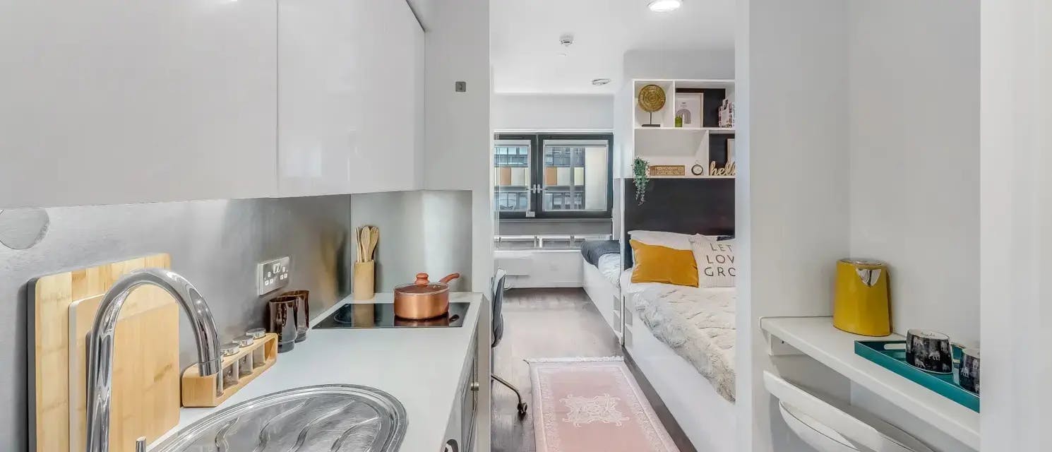 chapter-old-street-london-Twin studio mid level