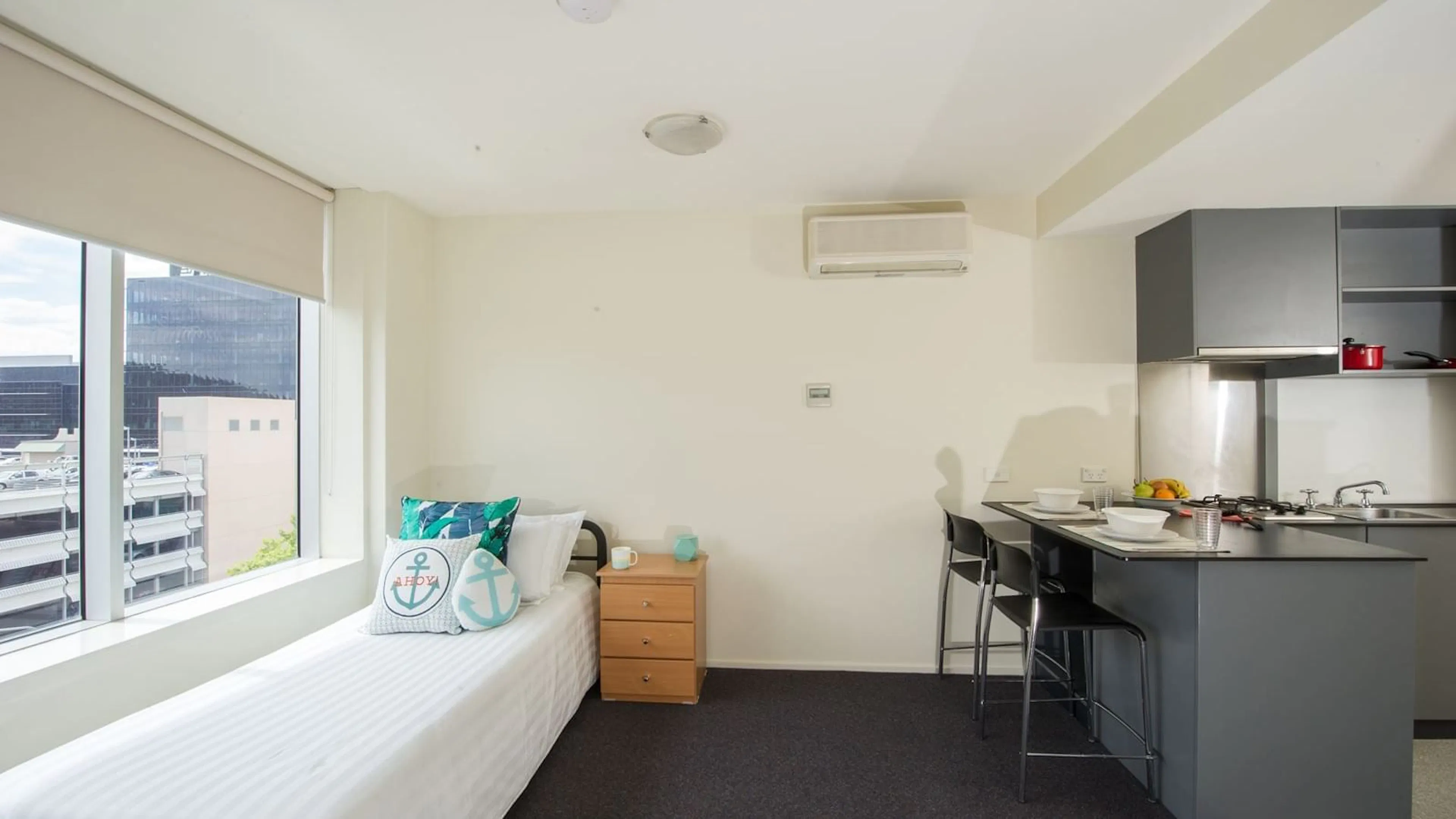 ROOM ROOM 2