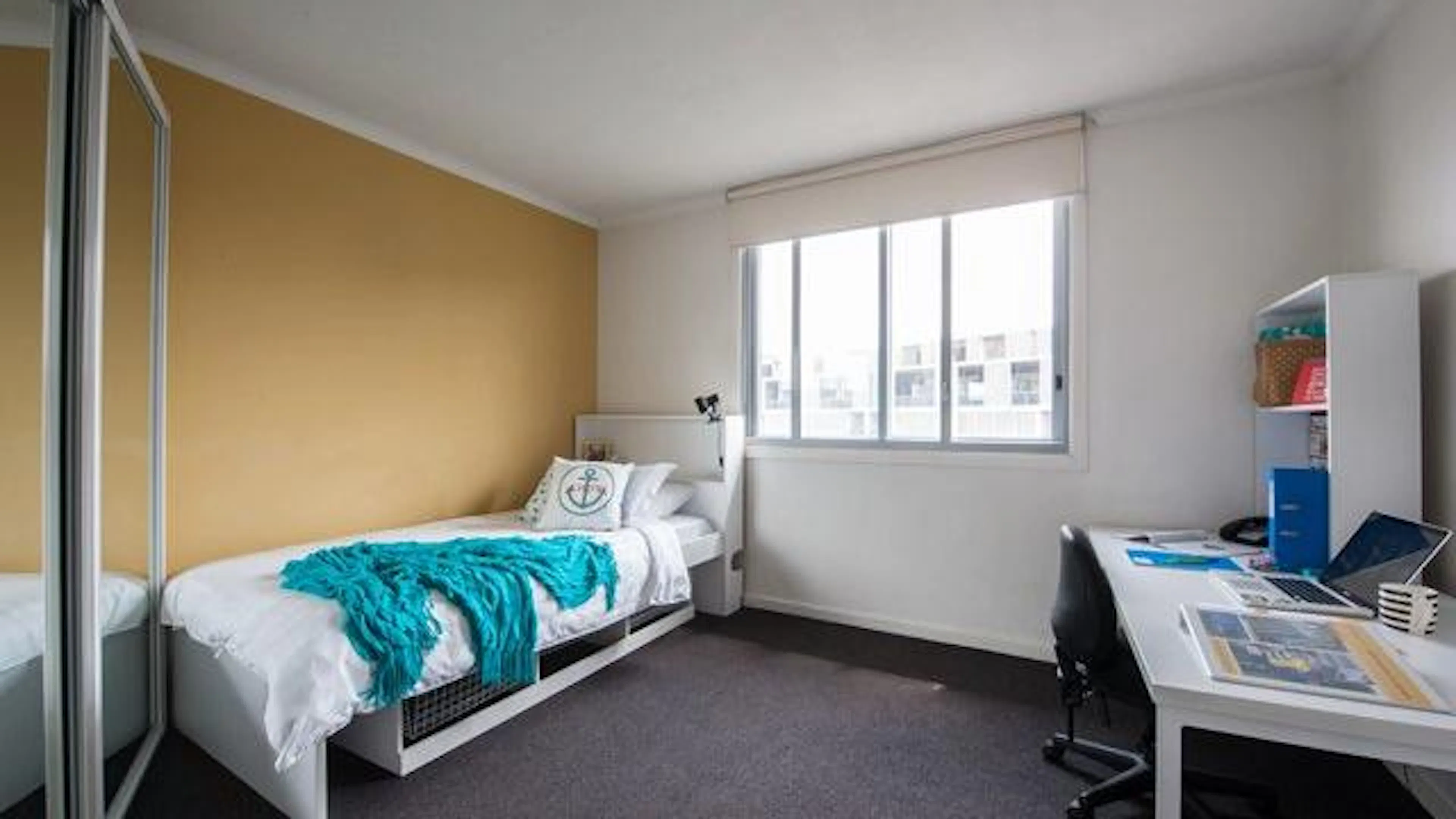 Apartment ROOM 1
