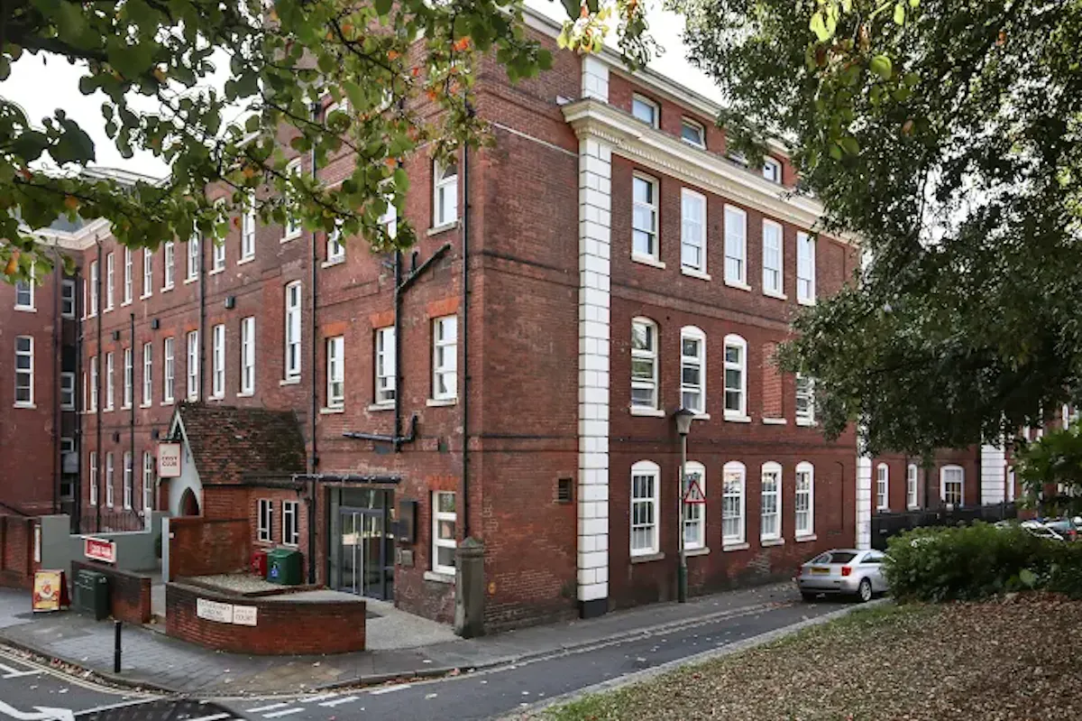 BUILDING BUILDING