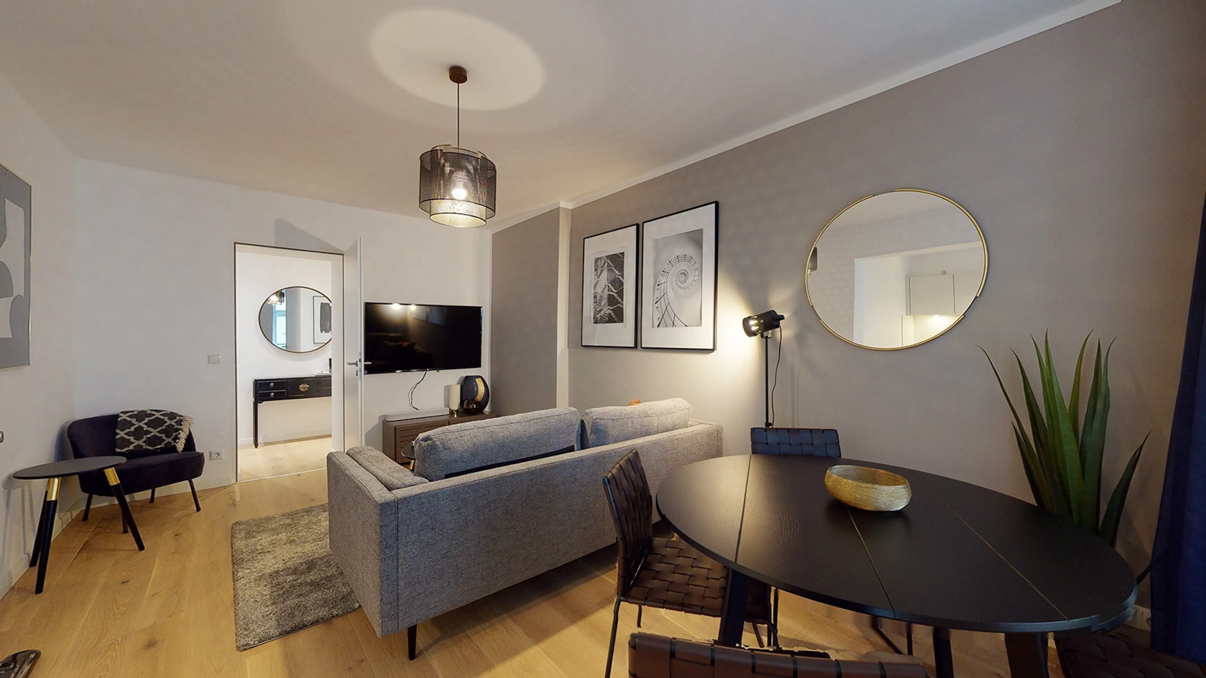 ROOM ROOM 2