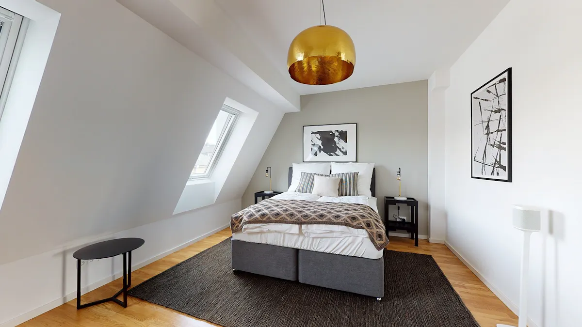 ROOM ROOM