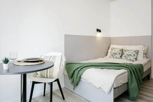 Standard Studio Upper Floor room image 4