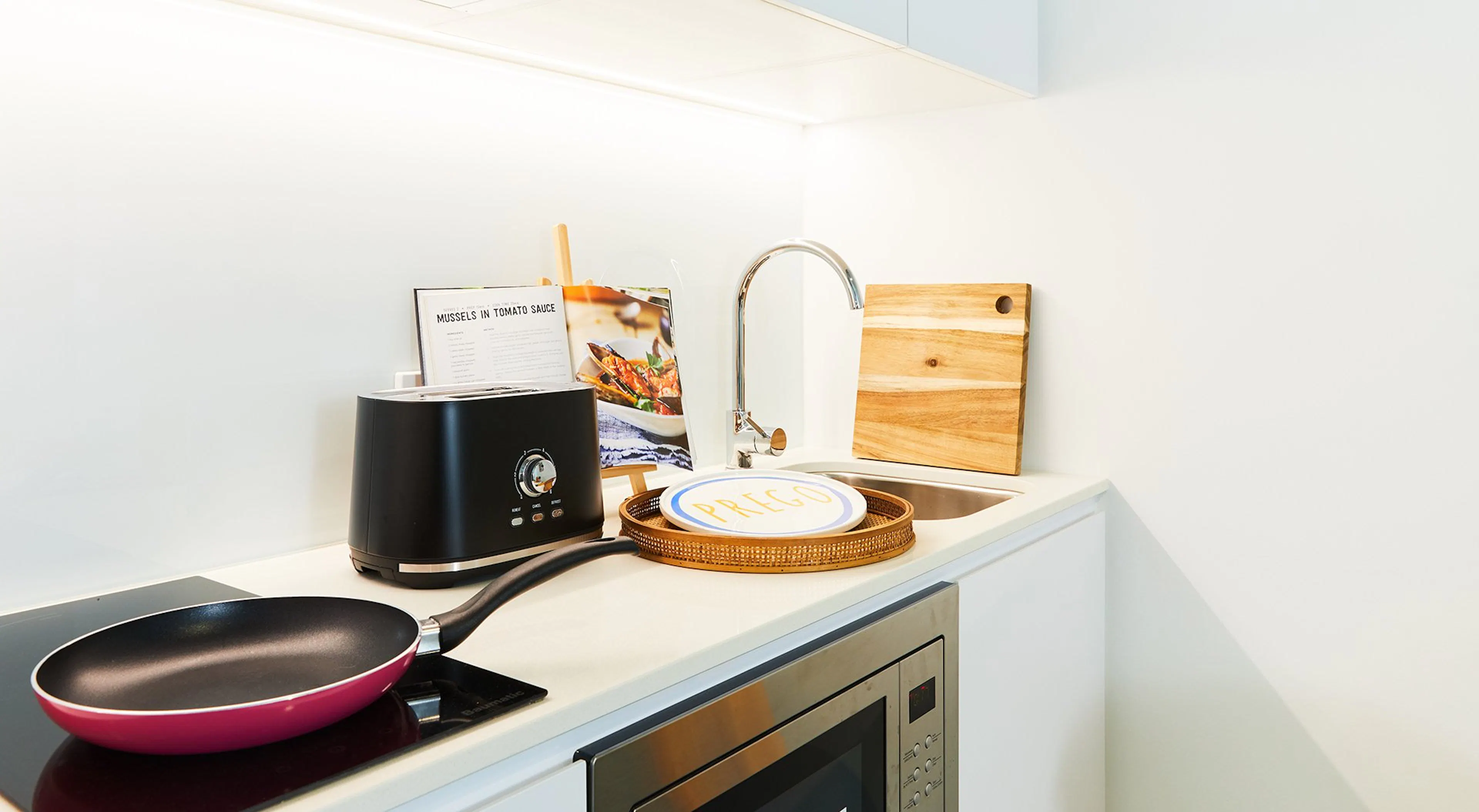 Ultra Studio KITCHEN 1