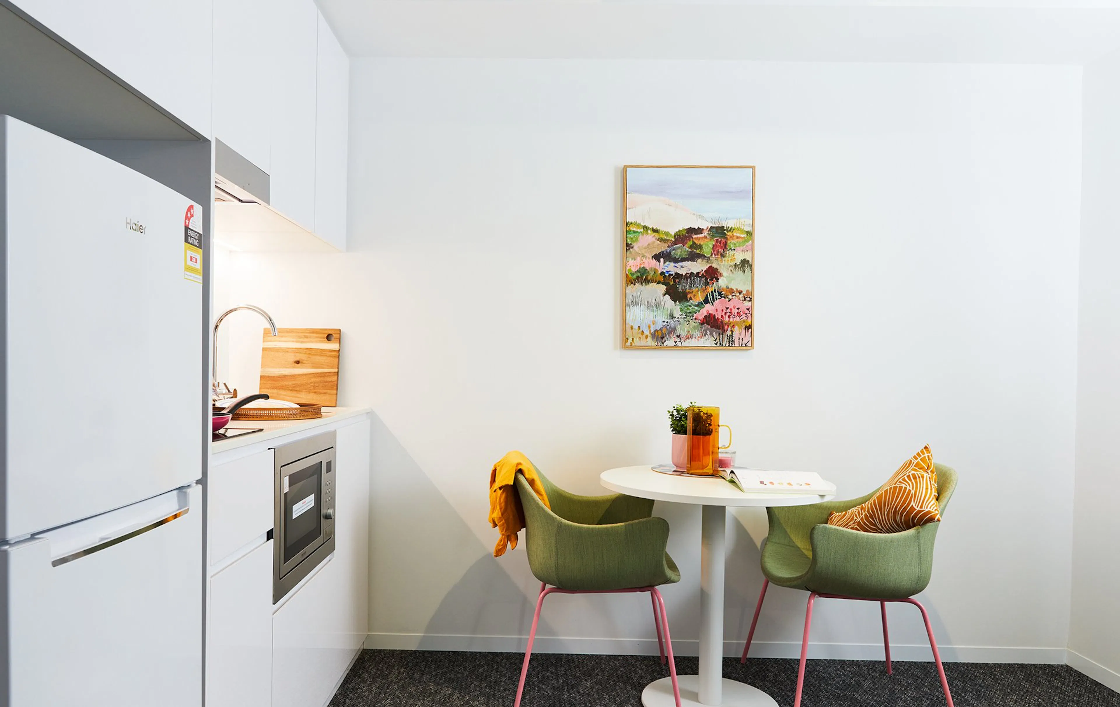 Ultra Studio KITCHEN 2