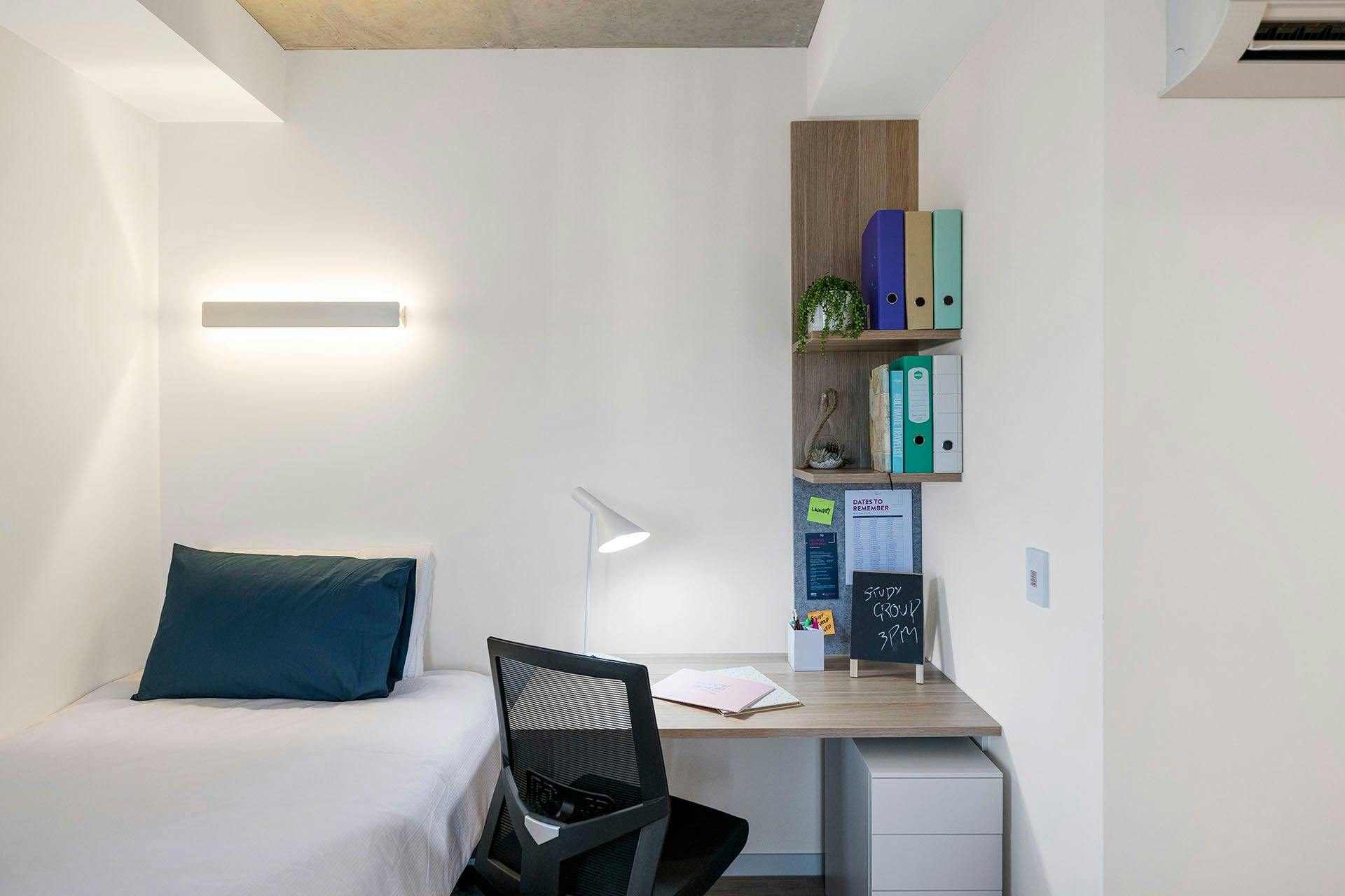 scape-peel-st-melbourne-Signature Plus Twin Apartment