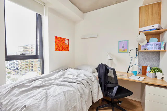 Signature Studio room image 2