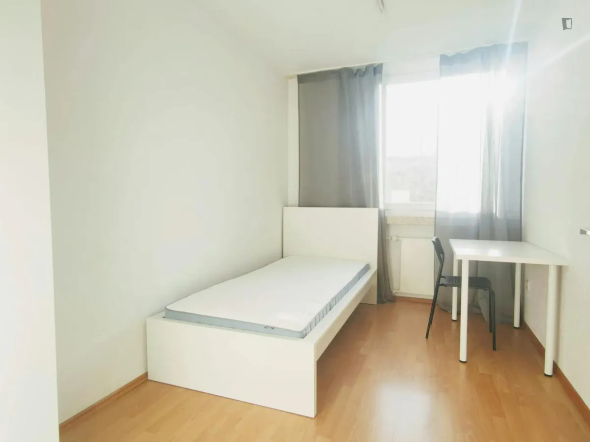 4 Bed Apartment ROOM