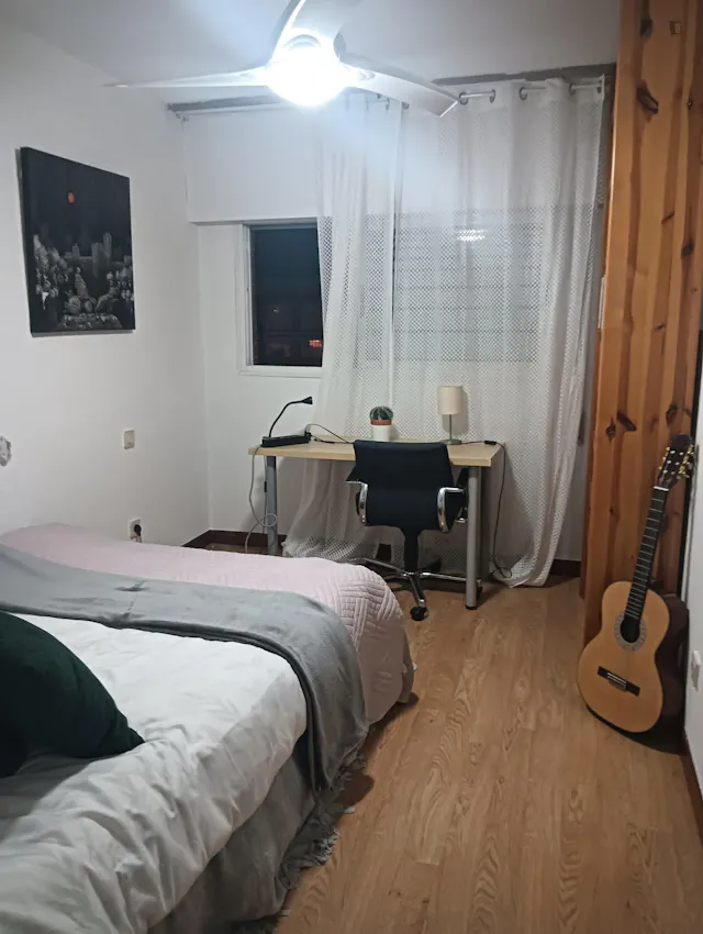 4 Bed Apartment room image 1