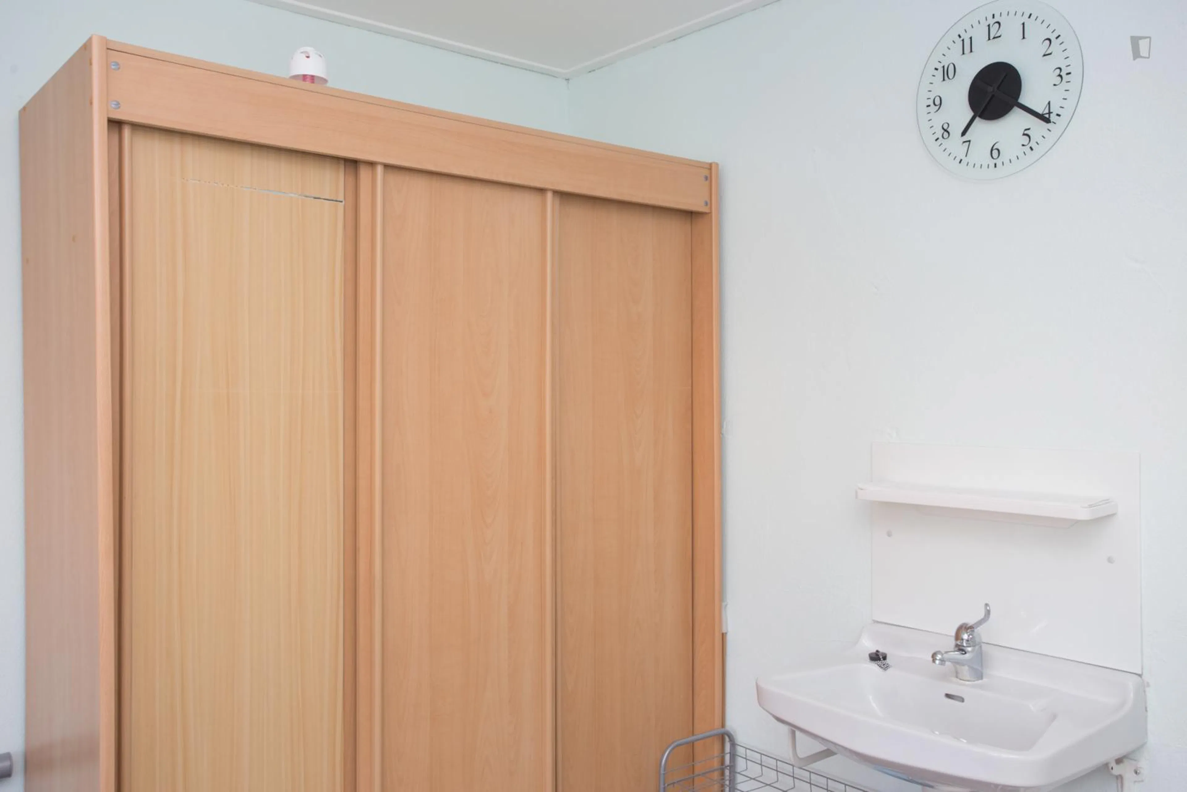 Fantastic single bedroom near Graskruid tube station ROOM 2