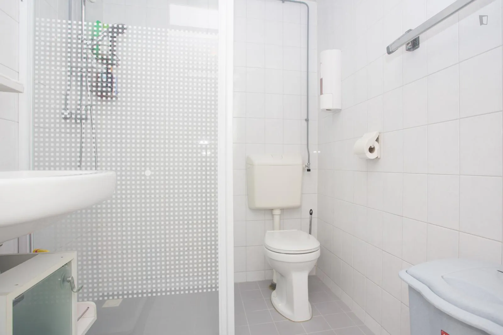 Fantastic single bedroom near Graskruid tube station BATHROOM 3