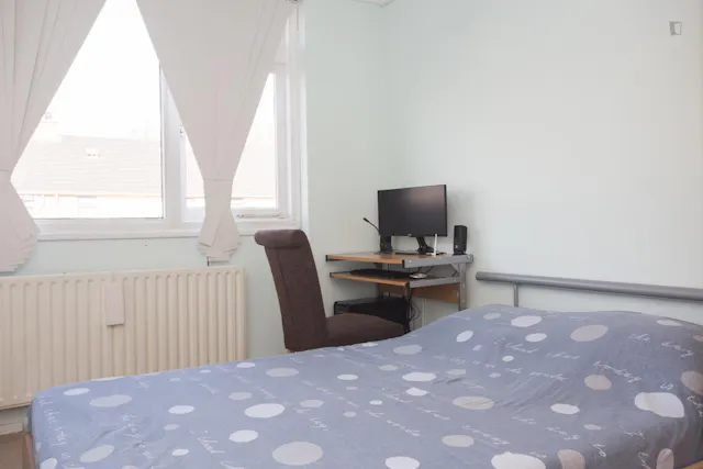 Fantastic single bedroom near Graskruid tube station room image 1